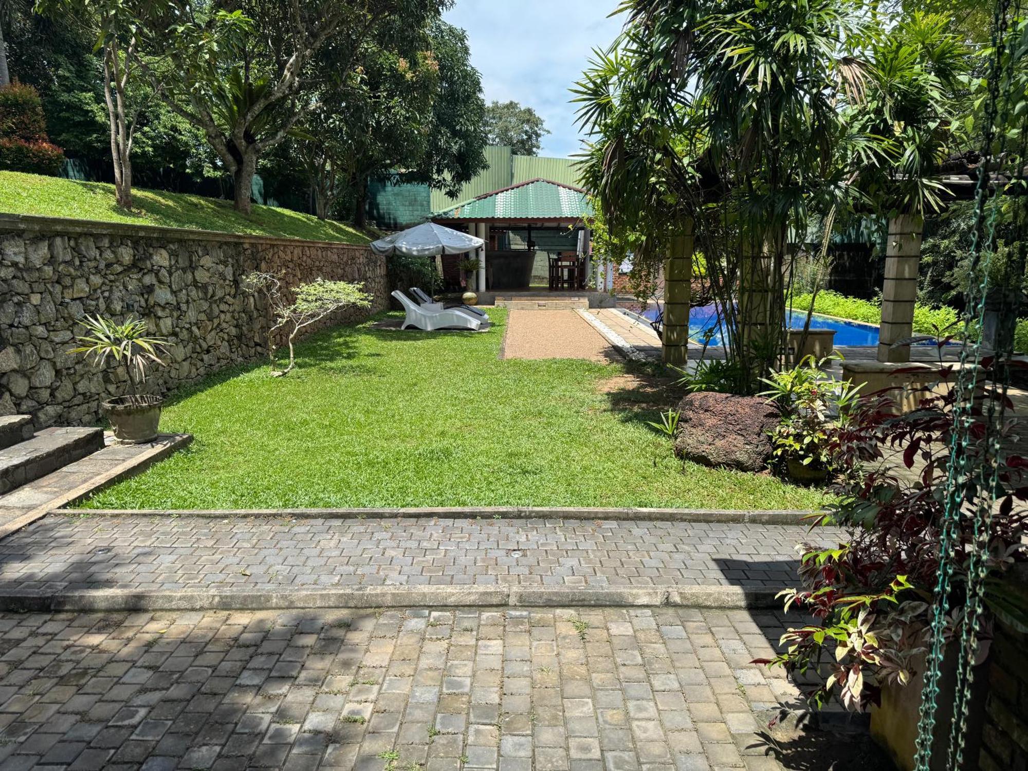 Airport Green Olive Villa Katunayaka Exterior foto